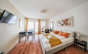 Studio Next To Karlsplatz/Karlskirche